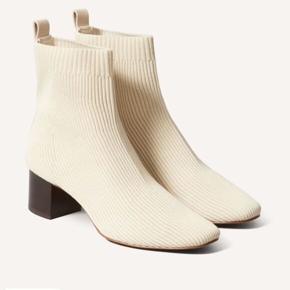 Everlane Shoes 6 Cozy Chic Glove Boot - Picture 4 of 13